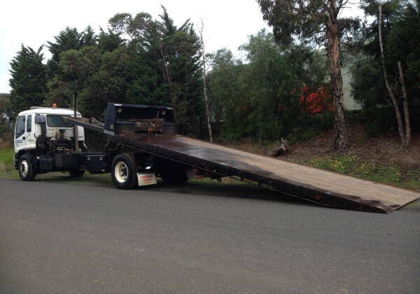 Geelong tilt tray truck for transport