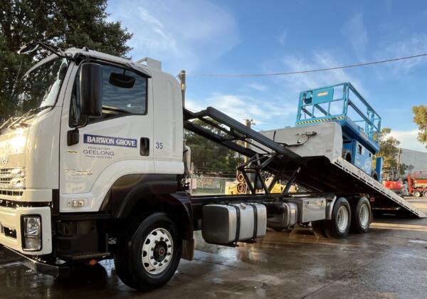 Tilt Tray truck service in Geelong, Tilt Tray Truck service in the Surf Coast, Tilt Tray Truck service in Golden Plains