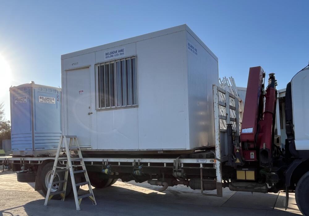 Site accomodation transport service in Geelong