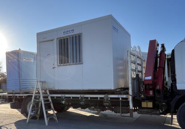 Site accomodation transport service in Geelong